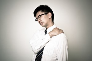 あなたは巻き肩？改善につながるストレッチ方法を大公開
